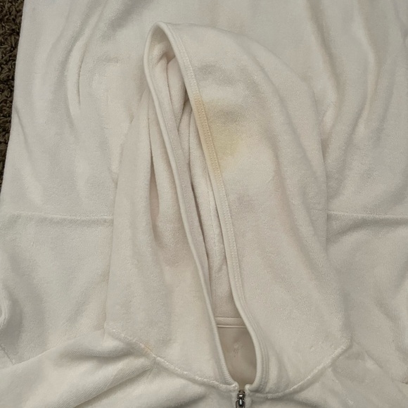 Juicy Couture Cream Hoodie and Sweatpants Set - Picture 4 of 4